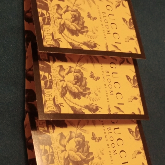 Gucci Bloom Orange - Picture 2 of 4